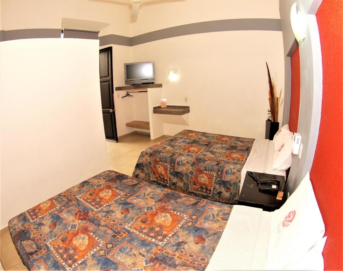 Hotel Jorge Alejandro Гвадалахара Экстерьер фото
